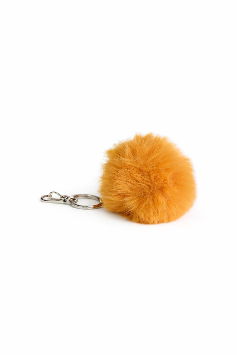 LLAVEROS DE POMPON