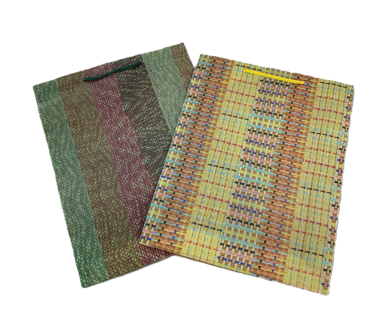 BOLSA DE REGALO MODELOS VARIOS 23*8*27