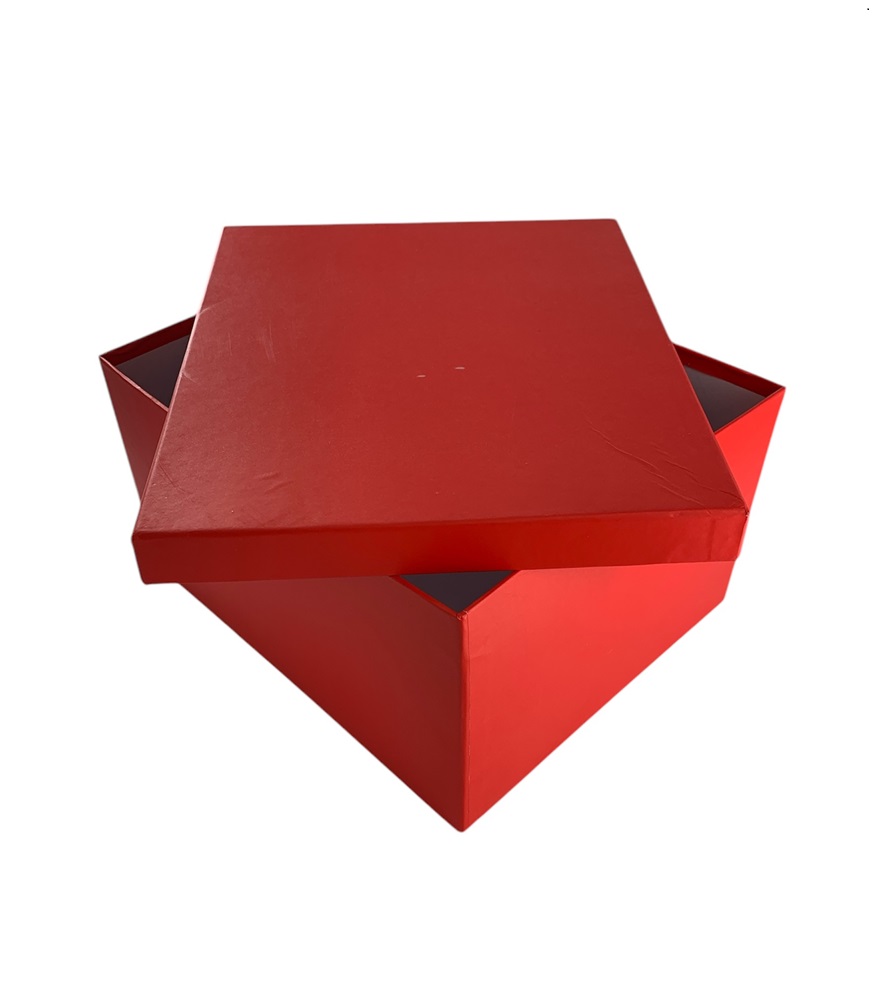 CAJA DE REGALO UNICOLO ROJA 18*13*10.5 CM