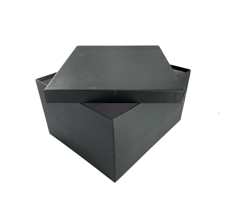 CAJA DE REGALO UNICOLO NEGRO 22*17*12.5 CM