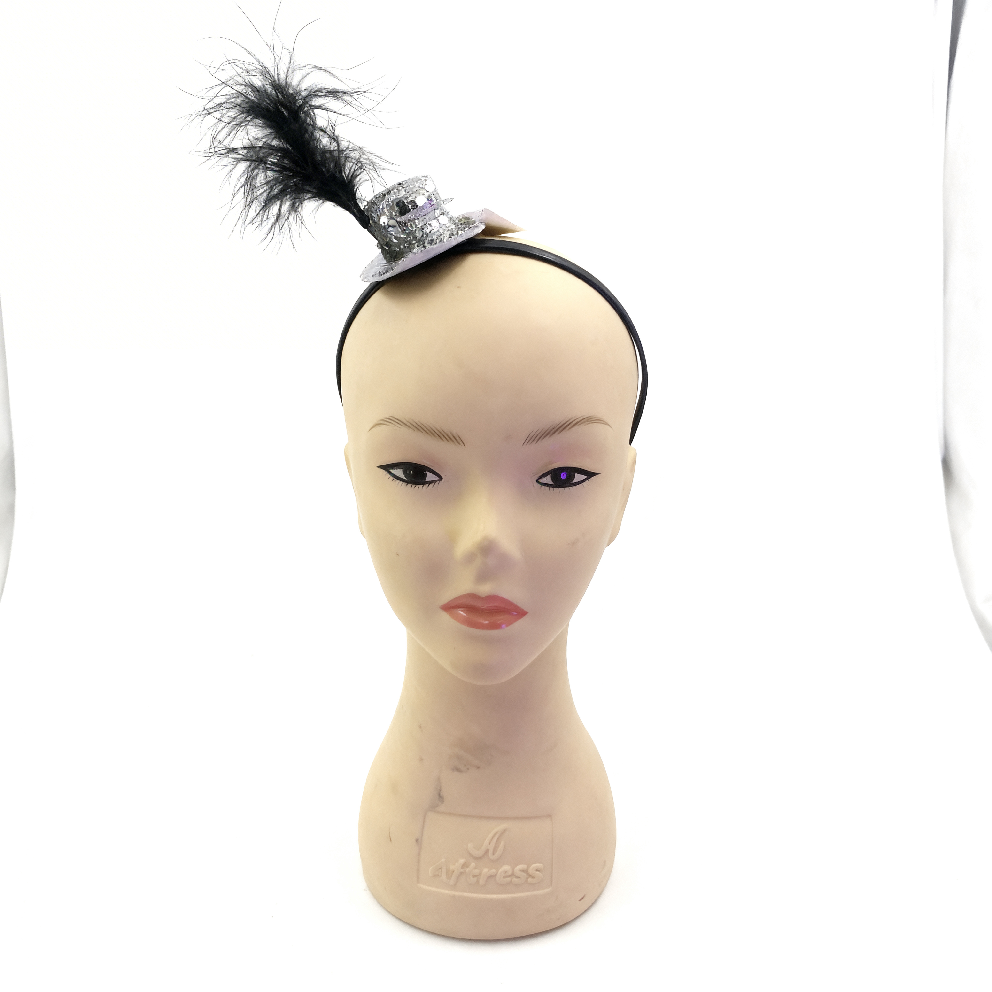 CINTILLO MINI SOMBRERO CON PLUMAS